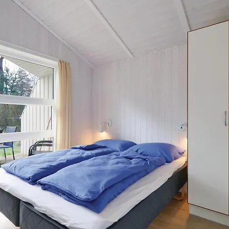 Holiday home Frische Brise 25 - Dorf 3 Priwall