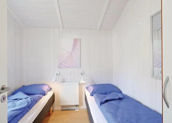 بيت للعطل Mars 77 *