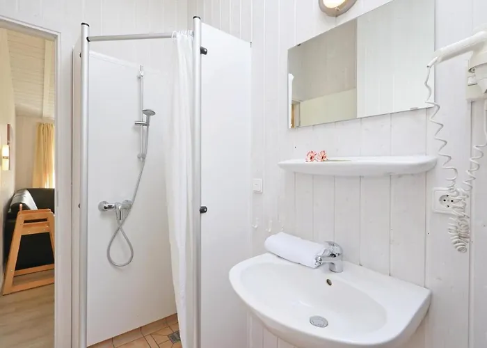 بيت للعطل Mars 77 *